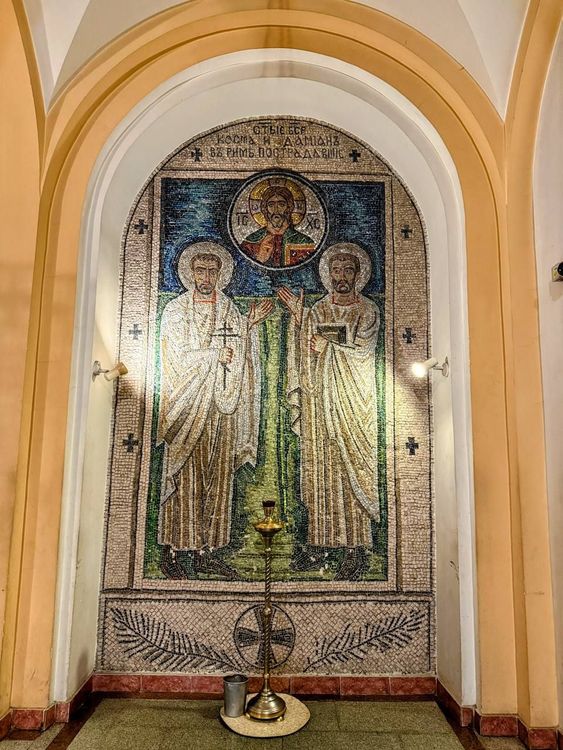 Экскурсия по Тверской: тайны передвинутых домов