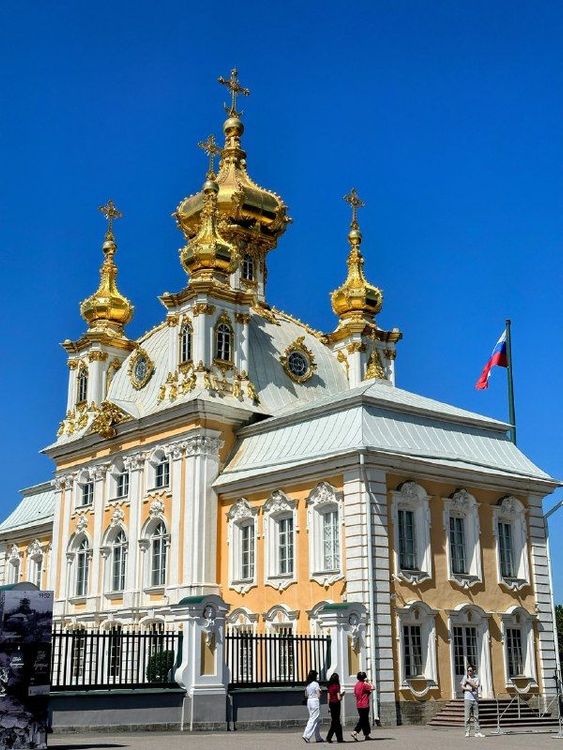 Санкт-Петербург: неочевидный и невероятный