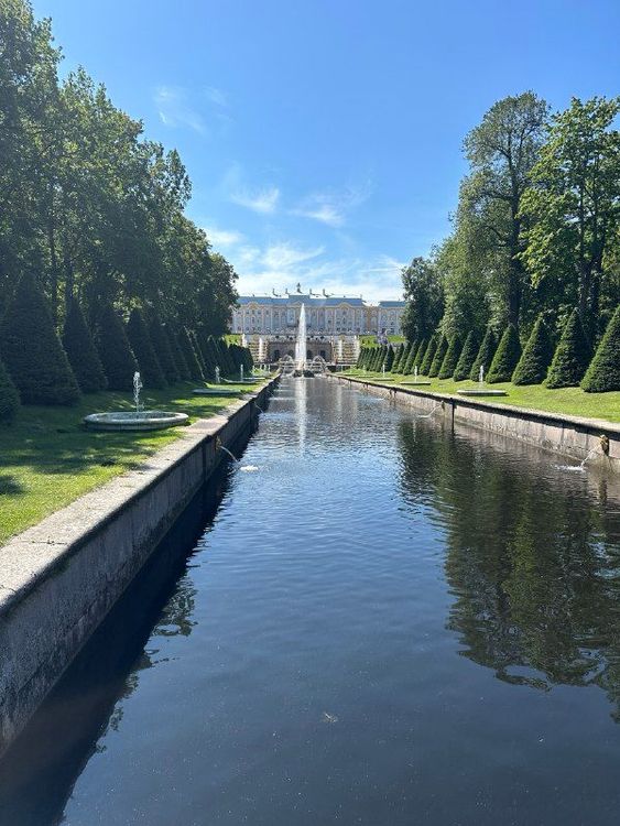 Санкт-Петербург: неочевидный и невероятный