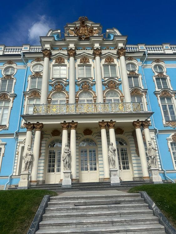 Санкт-Петербург: неочевидный и невероятный